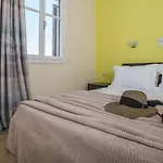 Naxos Palace فندق