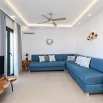 Naxos Palace Hotel