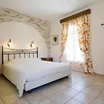 Naxos Palace فندق 4*
