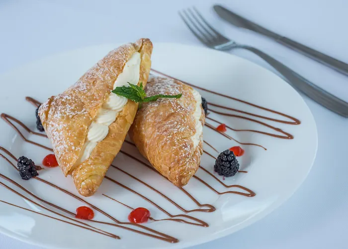 Naxos Palace 4* סטלידה